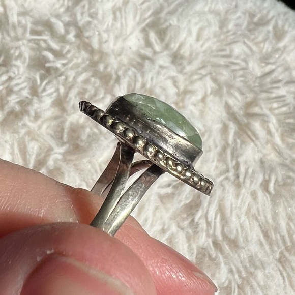 Vintage Silver Ring - Picture 13 of 16
